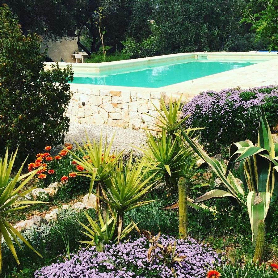 Casa Della Scrittrice Panzió Ostuni Kültér fotó